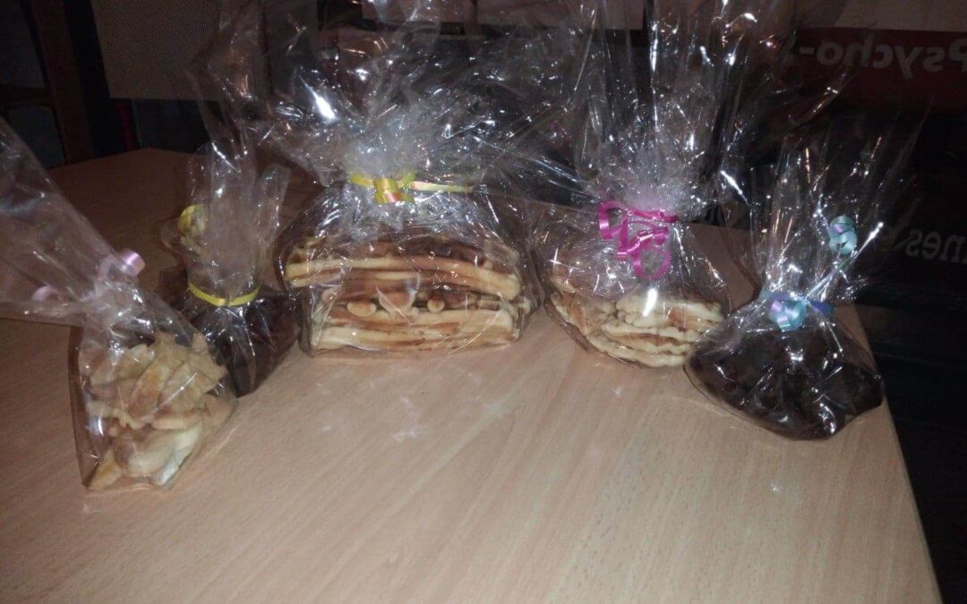 Le 3 décembre 2018 : confection de douceurs par des parents